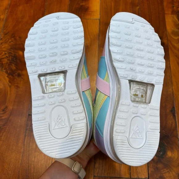 NEW YRU Qozmo Aiire Pastel Rainbow Light up High Top Sneakers 8